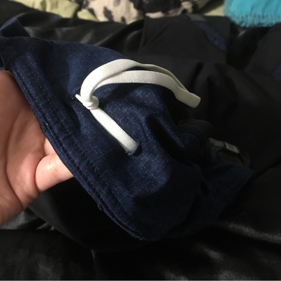 * NWOT Lululemon Size 6 / XS yoga matching set blue navy black gold white - Picture 12 of 14